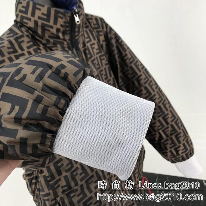 FENDI芬迪 專櫃同步 18秋冬新款 FF圖案 男款兩面穿棉服 ydi2218
